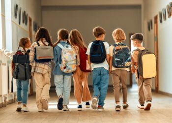 Η γενιά του AI: Το 65% των παιδιών που ξεκινούν σήμερα το δημοτικό θα εργαστεί σε επαγγέλματα που δεν έχουν επινοηθεί ακόμα