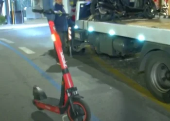 Τα αλκοτέστ στην Πανεπιστημίου έπιασαν και οδηγό σε ηλεκτρικό πατίνι: Της έβαλαν πρόστιμο 350 ευρώ, της πήραν και το δίτροχο