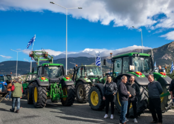 «Δεν κάνουμε πίσω» διαμηνύουν οι αγρότες – Το Σάββατο οι κρίσιμες αποφάσεις