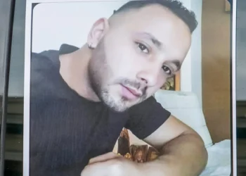 Παραδόθηκε ο βασικός κατηγορούμενος της άγριας δολοφονίας του 30χρονου Κώστα στην Πάτρα