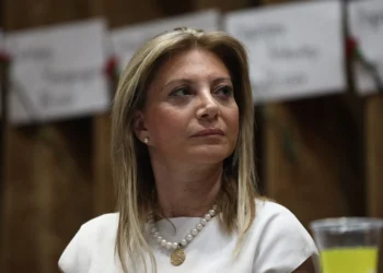 Καρυστιανού: Δεν ξεκίνησα για να γίνω πολιτικός – Δεν με απασχολεί ποιος θα βρεθεί επικεφαλής του κόμματος