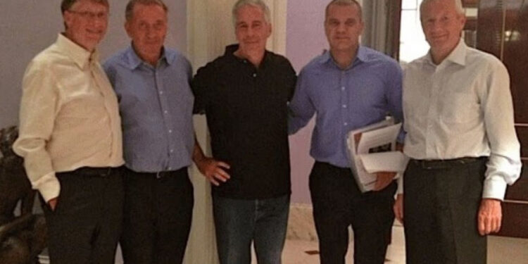 Επστάιν: Γράφει σε email ότι ο Μπιλ Γκέιτς κόλλησε αφροδίσιο νόσημα από Ρωσίδες