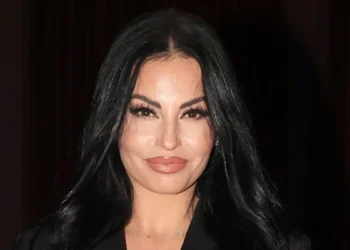 Δήμητρα Αλεξανδράκη για την κατάσχεση ακινήτου της στην Κηφισιά: Μου ζήτησαν συγγνώμη ενώ με ξεφτίλισαν