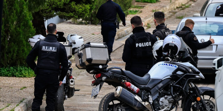 Γλυφάδα: Το αποφυλακιστήριο που «έκαψε» τον πατέρα, τα νομικά κενά και τα αγνοημένα ιατρικά σήματα