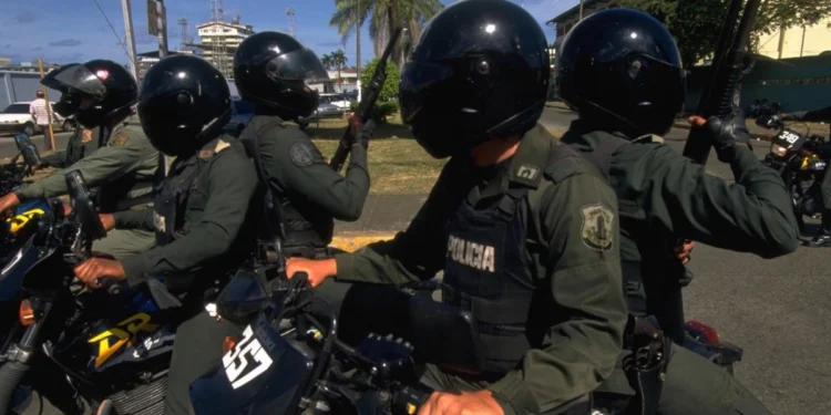 Οι 22 χώρες χωρίς στρατό: πώς επιβιώνουν και γιατί κανείς δεν τις αγγίζει