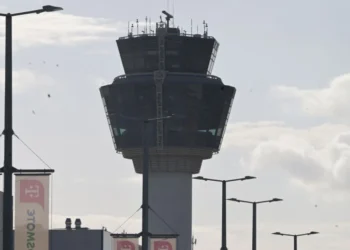 Εισαγγελική έρευνα για το μπλακάουτ στο FIR Αθηνών – Δήμας: Θα πέσουν κεφάλια, έχουμε παλαιά συστήματα, στόχος να αλλάξουν το 2028