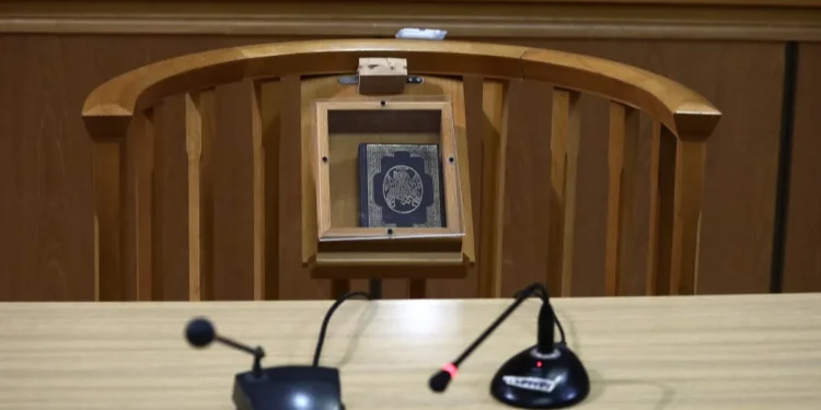 Σέρρες: Καταδίκη δύο εφοριακών και μίας λογίστριας για “φακελάκι” που είχε καταγγείλει παλαίμαχος ποδοσφαιριστής