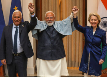 Μεγάλη εμπορική συμφωνία ΕΕ – Ινδίας δημιουργεί μια αγορά 2 δισ. πολιτών: Πόσο πέφτουν οι δασμοί, ποια ελληνικά προϊόντα αφορά, δείτε πίνακες