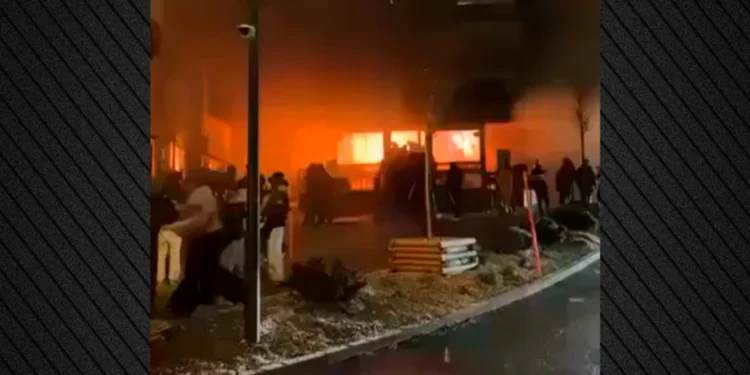 Έκρηξη σε μπαρ στο θέρετρο σκι Κραν Μοντανά στην Ελβετία: Τουλάχιστον 10 νεκροί, πολλοί τραυματίες