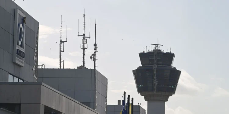 ΥΠΑ για FIR Αθηνών: Μαζική παρεμβολή σχεδόν σε όλες τις συχνότητες – Πρόκειται για πρωτοφανές περιστατικό