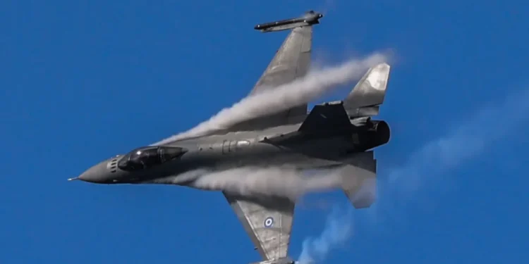 Ενοχλήθηκε η Τουρκία με την φρεγάτα «Κίμων» στα ελληνικά νερά και «ξέσπασε» με 7 παραβιάσεις και 3 παραβάσεις στο Αιγαίο