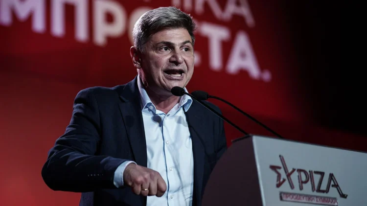 Διεγράφη από τον ΣΥΡΙΖΑ ο Νικόλας Φαραντούρης