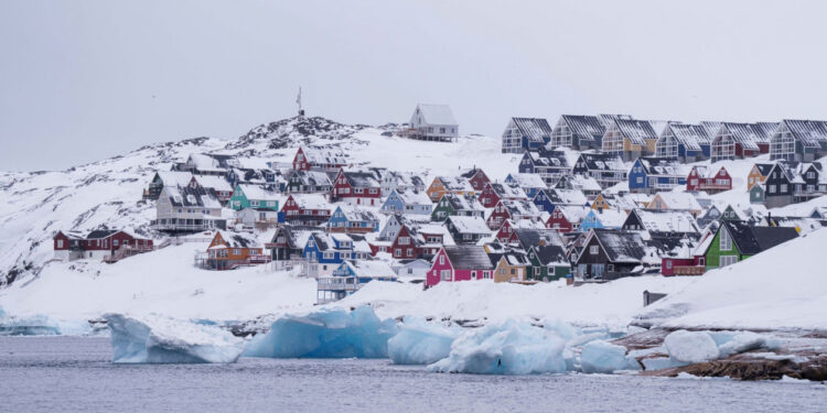 Daily Mail: Ο Τραμπ διέταξε τις ειδικές δυνάμεις να εκπονήσουν σχέδιο εισβολής της Γροιλανδίας