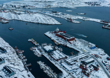 Το Bloomberg αποκαλύπτει το σχέδιο Τραμπ για τη Γροιλανδία: Οι ΗΠΑ ζητούν «λευκή επιταγή» για στρατιωτική παρουσία