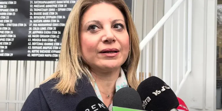 H Καρυστιανού ζητά αλλαγή έδρας της δίκης για τα Τέμπη: Δεν εμπιστεύομαι τη Λάρισα – Για το κόμμα μου έχει γίνει ντόρος, γιατί υπάρχει φόβος