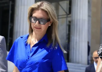 Τέμπη: «Η Μαρία Καρυστιανού καπηλεύεται την ιστορία – Το ταμείο του συλλόγου είναι κρυφό μυστικό», λέει ο Χρήστος Κωνσταντινίδης