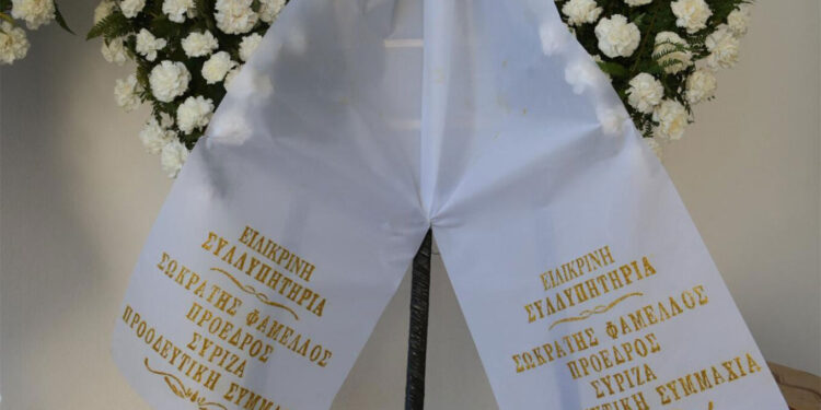 Γιώργος Παπαδάκης – Κηδεία: Στο Αποτεφρωτήριο Ριτσώνας το τελευταίο αντίο στον δημοσιογράφο, δείτε live