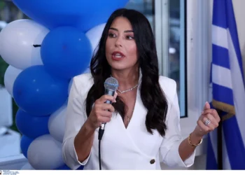 Θεσσαλονίκη: Η Λατινοπούλου κατήγγειλε τους γείτονές της για τις κάμερες στο σπίτι τους – Συνελήφθη ζευγάρι