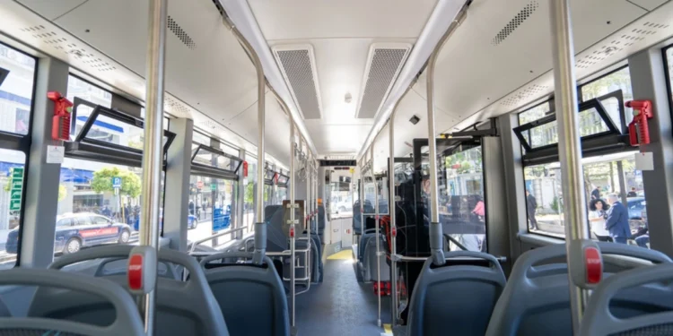 Κυψέλη: 50χρονος παρενόχλησε 15χρονη μέσα σε λεωφορείο – Της πρότεινε συνεύρεση έναντι αμοιβής