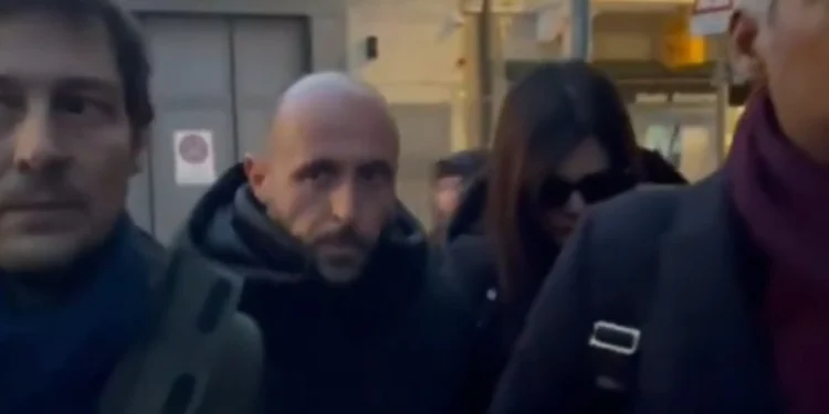 Συνελήφθη ο ιδιοκτήτης του μοιραίου μπαρ στο Κραν Μοντανά, «συγγνώμη» ζήτησε δακρυσμένη η σύζυγός του