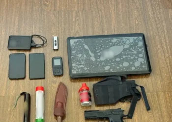 Άγιος Δημήτριος: 2 συλλήψεις για την ανταλλαγή πυροβολισμών έξω από το σουβλατζίδικο – Αναζητείται 39χρονος