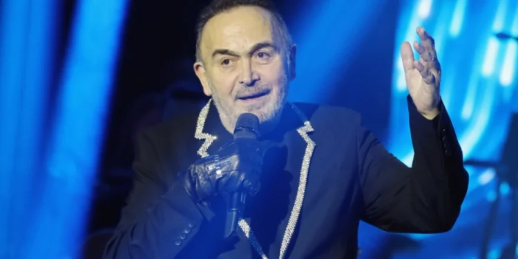 Σταμάτης Γονίδης: Παιδί που ήταν για μήνες σε κώμα, σηκώθηκε πάνω, αφού του είπα ένα τραγούδι μου