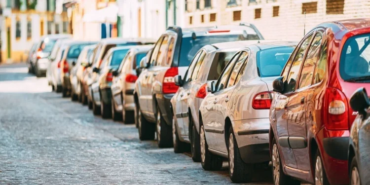 «Ραβασάκια» σε πάνω από 80.000 οδηγούς που πιάστηκαν χωρίς ασφάλιση και τέλη κυκλοφορίας