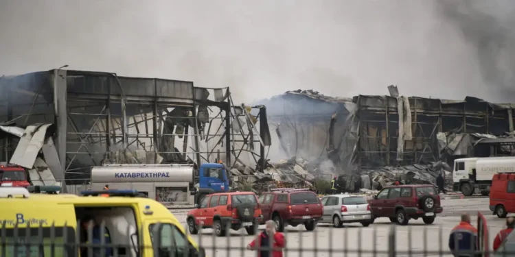 Τραγωδία στη βιομηχανία Βιολάντα: Βρέθηκε και η 5η σορός εργαζομένης
