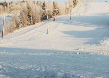 Αυξημένη η κίνηση στα χιονοδρομικά κέντρα μετά τις τελευταίες χιονοπτώσεις – Ποιες πίστες επιλέγουν