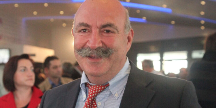 Στο Αυτόφωρο ο Χρήστος Μαυρίκης για απείθεια, άσκοπους πυροβολισμούς, παράνομη κατοχή πυρομαχικών