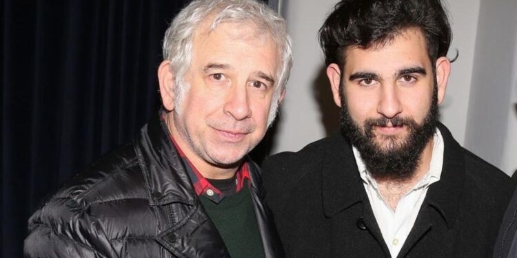 O Δημήτρης Φιλιππίδης για τη δίκη του πατέρα του – «Στην αρχή ήταν τρομακτικό, ήμουν 23 χρονών»