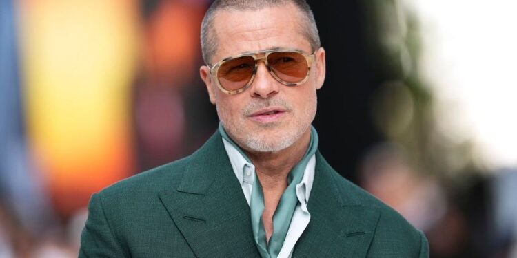 Μπραντ Πιτ: Φτάνει στην Ύδρα για τα γυρίσματα της ταινίας – Σε πολυτελή θαλαμηγό η διαμονή του