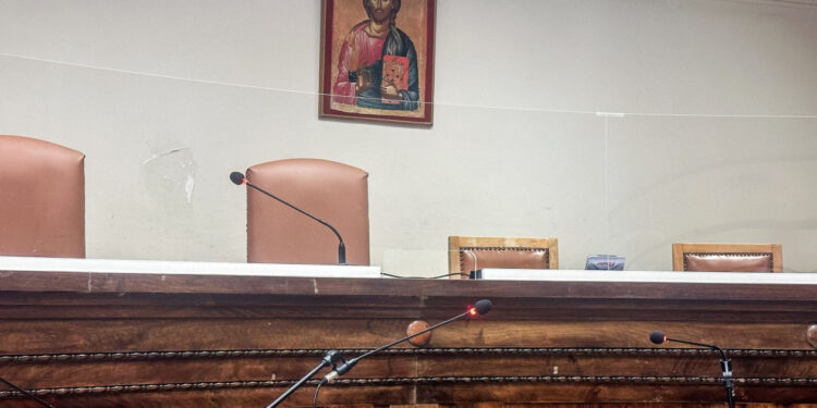 Χριστιανικές εικόνες στα ελληνικά δικαστήρια: Αποφασίζει το Ευρωπαϊκό Δικαστήριο μετά από προσφυγή