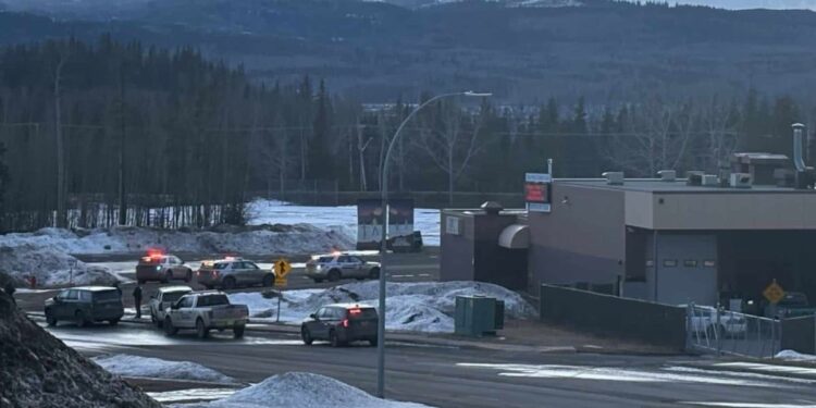 Μακελειό στον Καναδά: Αναφορές ότι γυναίκα άνοιξε πυρ μέσα στο σχολείο