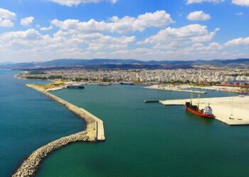 Milliyet: Τούρκοι αγοράζουν ακίνητα στην Ελλάδα μέσω Βουλγαρίας -Η κυβέρνηση θέλει να τους μπλοκάρει