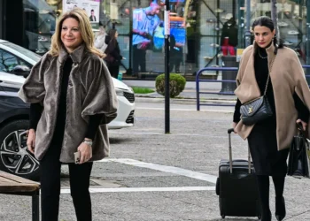 Η Καρυστιανού στη δίκη για τα βίντεο των Τεμπών, σήμερα καταθέτει ο πρώην σύζυγός της