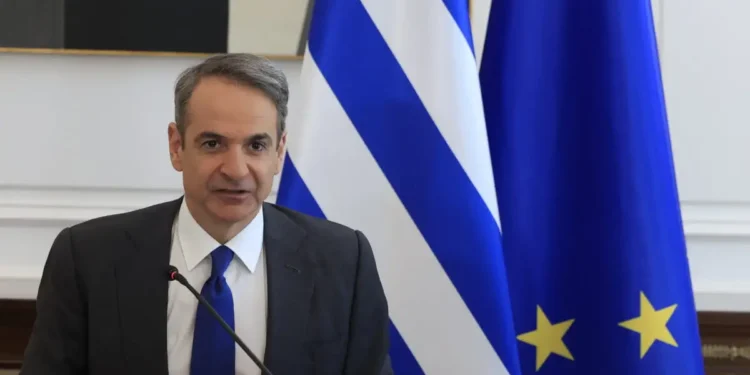 Κυριάκος Μητσοτάκης: Επίθεση στον Αντώνη Σαμαρά – «Eπαγγελματίες ανησυχούντες» όσοι ζουν με ηττοπαθή μανία καταδίωξης