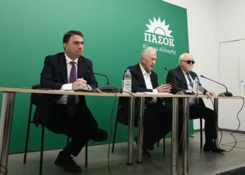 Ανακοινώθηκε η Επιτροπή Διεύρυνσης του ΠΑΣΟΚ – Μπόλαρης, Πανούσης και Μπρέμπου στη λίστα, όλα τα ονόματα