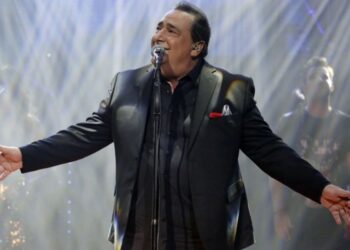 Βασίλης Καρράς: Συγκινεί το τραγούδι που κυκλοφόρησε, δυόμιση χρόνια από τον θάνατό του