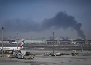 Με ιδιωτικά τζετ εγκαταλείπουν οι πάμπλουτοι το Ντουμπάι: Στα ύψη οι τιμές των τζετ, έως και 300.000 ευρώ το κόστος διαφυγής
