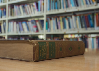 Εκπαιδευτήρια εξαπατούσαν μαθητές με μαϊμού πτυχία – 3,2 εκατ. τα κέρδη – 6 συλλήψεις