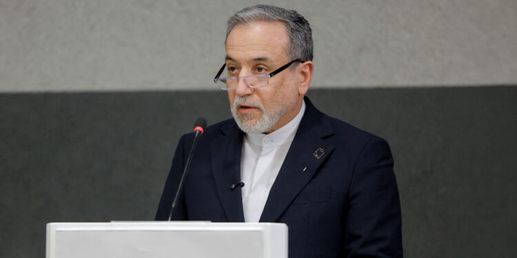 Αποκάλυψη ισραηλινών ΜΜΕ: Ο Αραγτσί μίλησε με Γουίτκοφ και Κούσνερ, τους είπε πως ο Μοτζτάμπα Χαμενεϊ θέλει «να κλείσει σύντομα το ζήτημα»