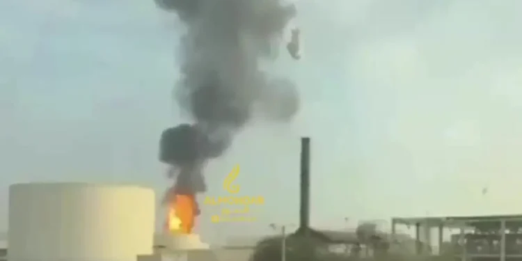 Μπαχρέιν: Μεγάλη επίθεση του Ιράν σε διυλιστήριο – Καπνοί και φλόγες «έπνιξαν» το εργοστάσιο