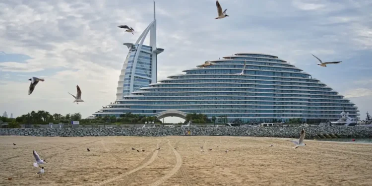 Έρημο το Ντουμπάι: Οι ημέρες χλιδής και πολυτέλειας στο εμιράτο για κροίσους και διάσημους influencers  μοιάζουν με μακρινό παρελθόν