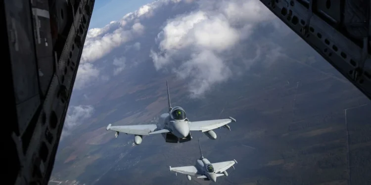 Έναν από τους μεγαλύτερους στόλους Eurofighter δημιουργεί η Τουρκία: Θα αποκτήσει 56 μαχητικά αντί για 44