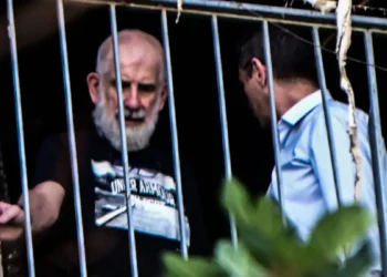 Πέτρος Φιλιππίδης: Το νέο «στοίχημα» του ηθοποιού, 8 μήνες μετά τη φωτιά στο σπίτι που έμενε επί της Πατησίων