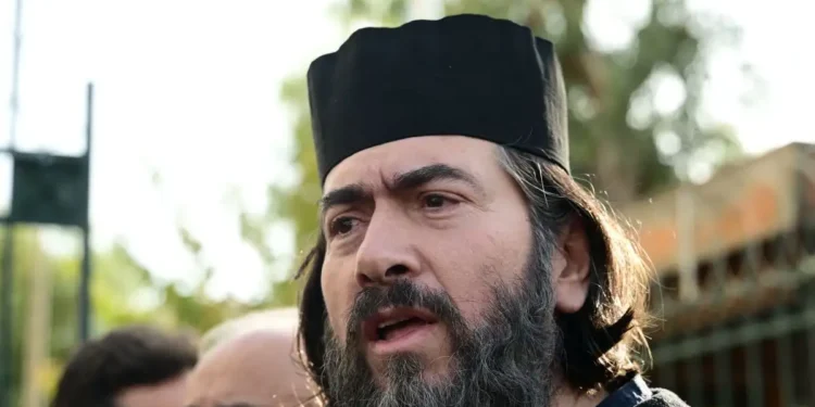 Πατέρας Αντώνιος: Διεκόπη η δίκη για τη σεξουαλική κακοποίηση ανηλίκων στις 7 Μαΐου – «Επιθυμώ να δικαστώ, έχω κουραστεί»