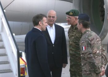 makron-dendias-souda