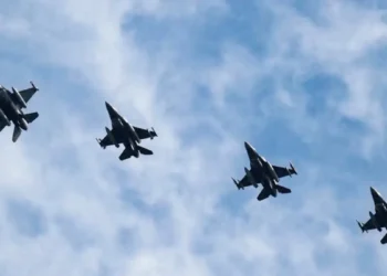 Συναγερμός στην Κύπρο για ύποπτο UAV: Απογειώθηκαν τα ελληνικά F16 – Πτήση της Aegean επέστρεψε στην Αθήνα