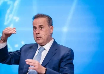 Παπασταύρου: 12 Μαρτίου θα ψηφιστούν στην Βουλη οι συμβάσεις Chevron – Helleniq Energy